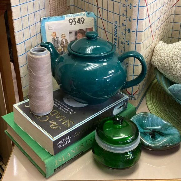 Vintage and Thrift Mystery Bag - Picture 10 of 11